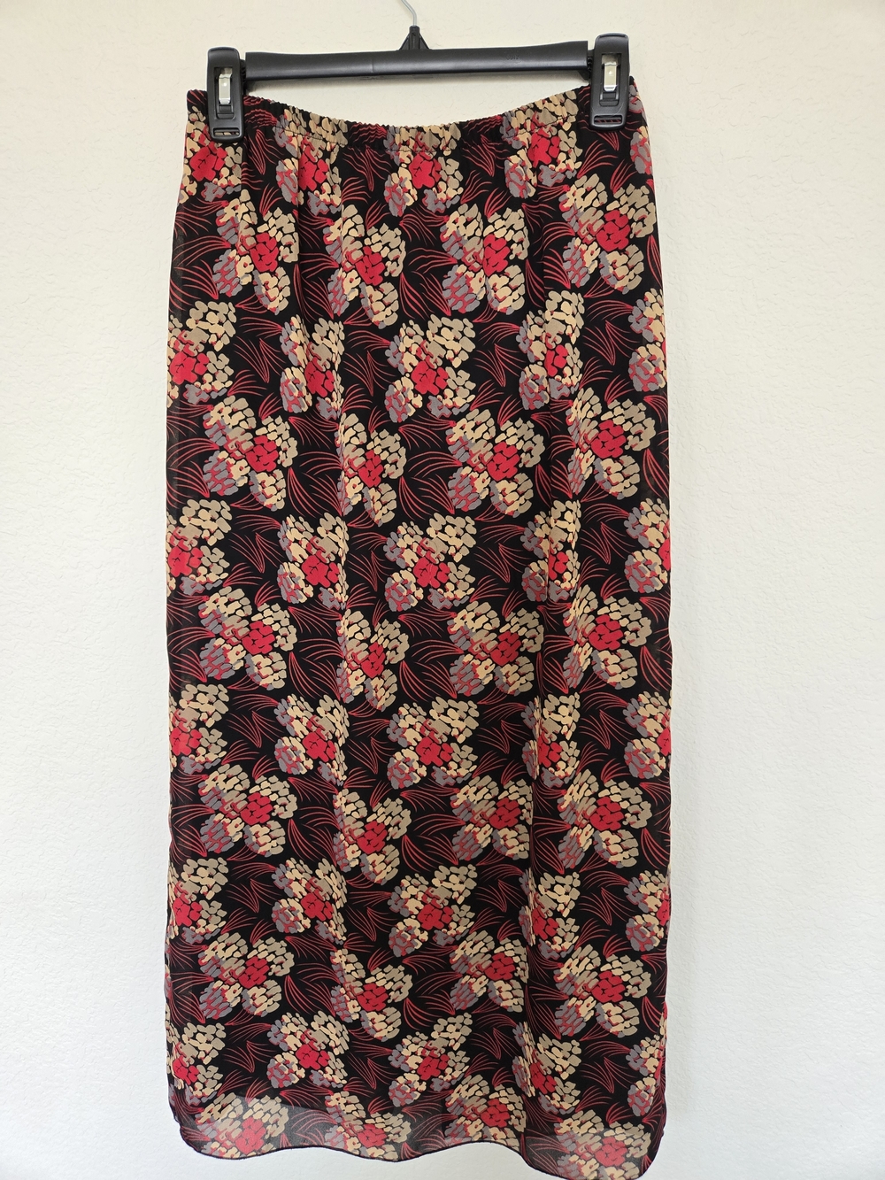 I.N. Studio Black Maxi Skirt with Red & Cream Floral Print